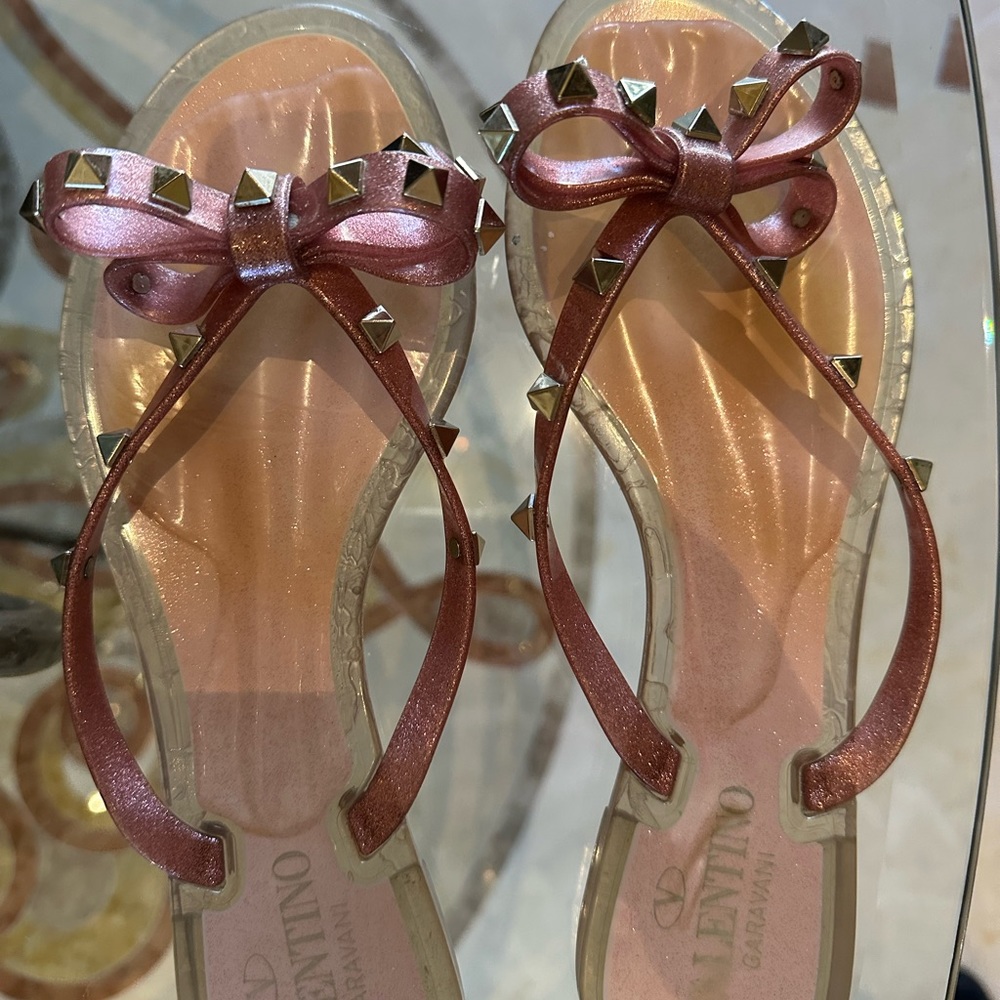Valentino rockstud flip flops